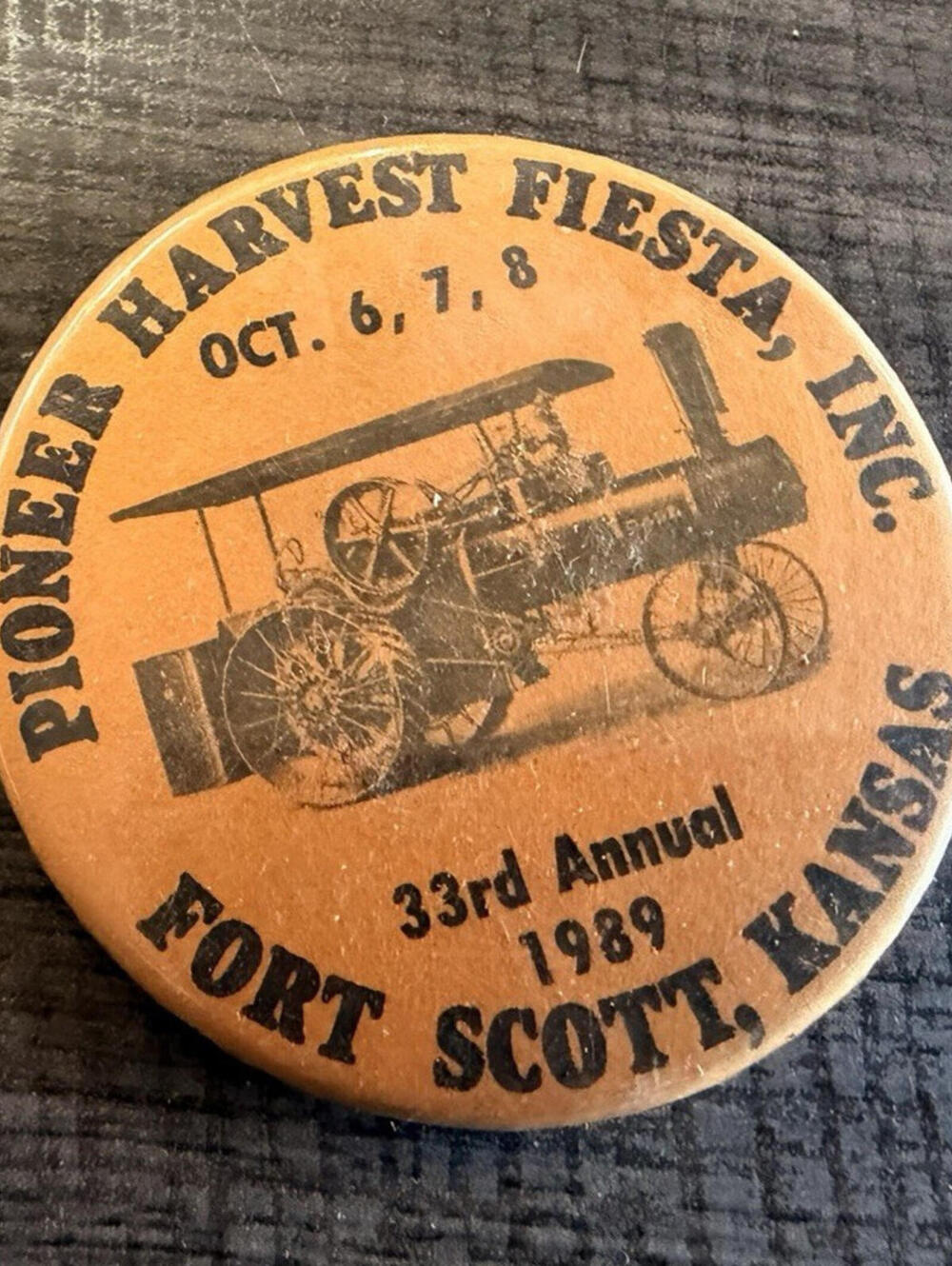 Pioneer Harvest Fiesta Inc 1989 Pinback Button Agriculture Fort Scott Kansas